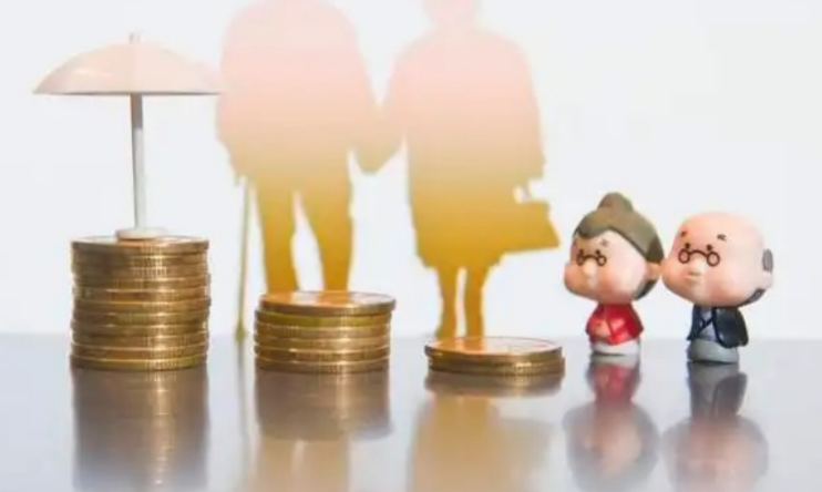 How should seniors manage their money?