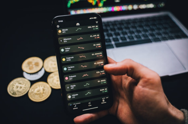 How to easily surpass the mass investors?